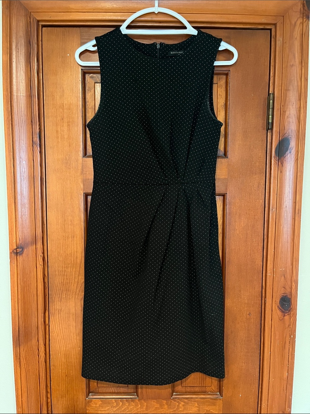 Banana Republic Sleeveless Black Polka Dot Sheath Dress - Size 2